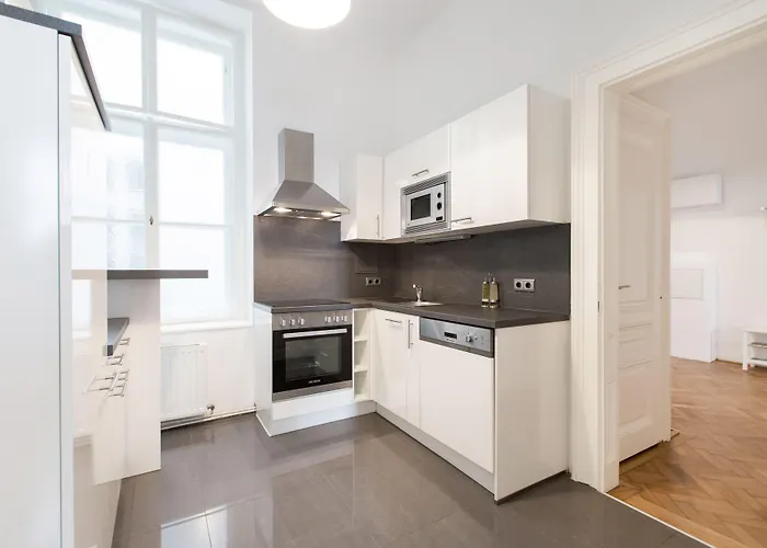 Heymi Apartments In City Center